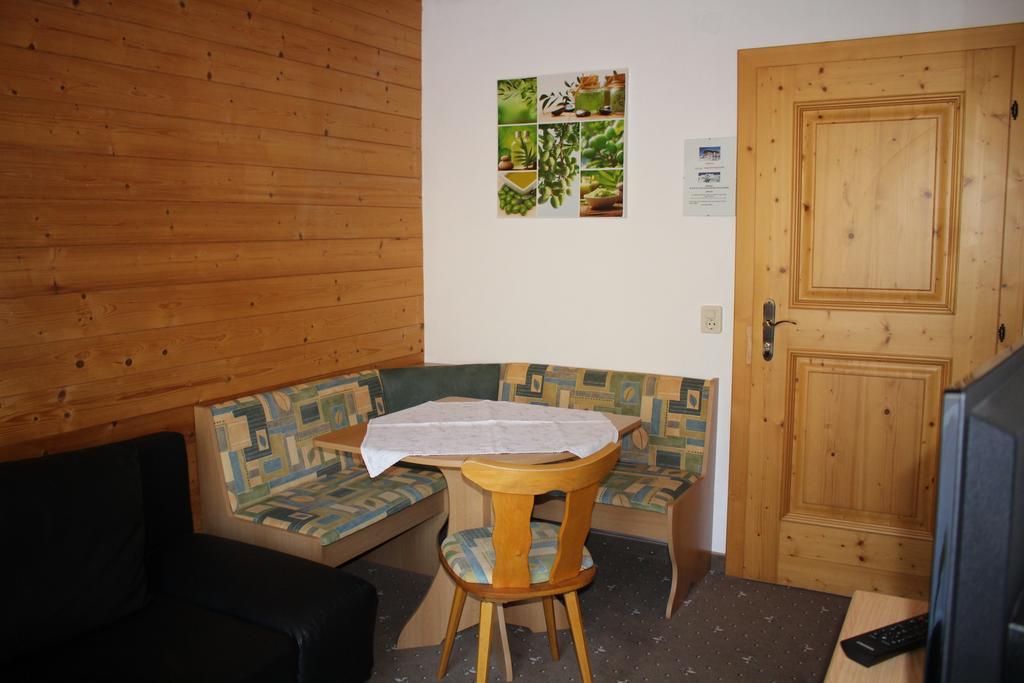 Haus Schoenleiten Wagrain Ruang foto
