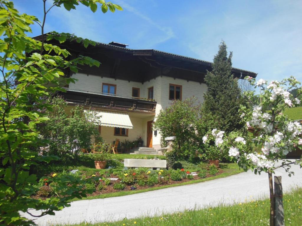 Haus Schoenleiten Wagrain Bagian luar foto